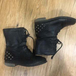 LAST  CHANCE! studded combat boots